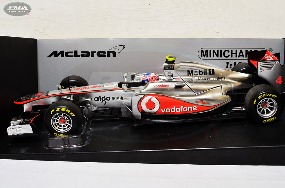 JENSON BUTTON 2011 MCLAREN MP4-26 1:18